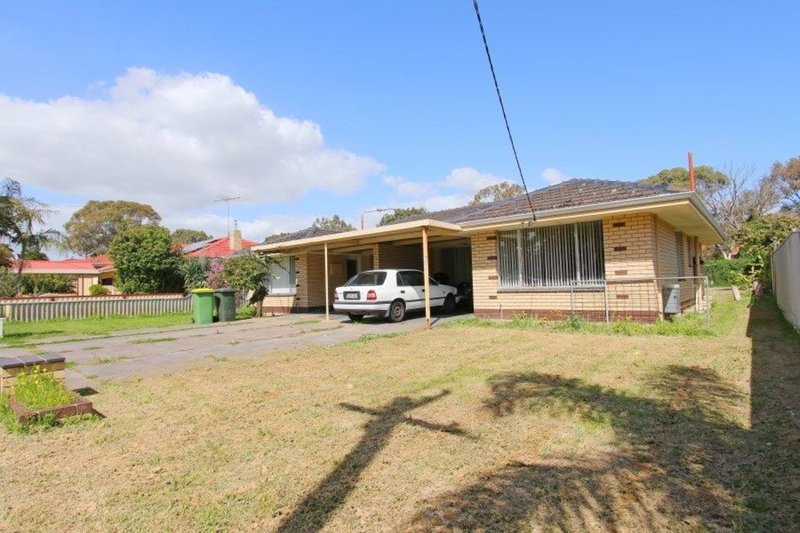 Photo - 13A & 13B Falstaff Crescent, Spearwood WA 6163 - Image 13