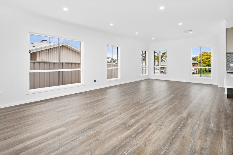Photo - 13a Arthur Street, Corrimal NSW 2518 - Image 3