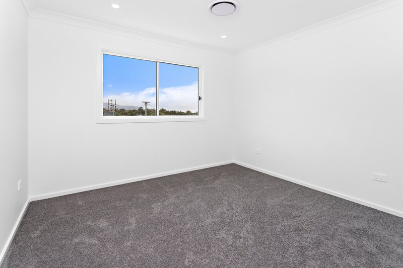 Photo - 13a Arthur Street, Corrimal NSW 2518 - Image 6