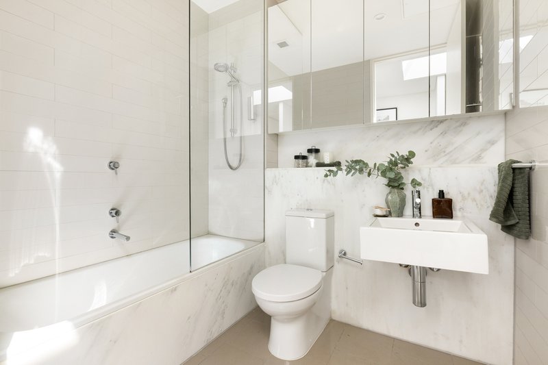Photo - 13A Australia Street, Camperdown NSW 2050 - Image 8