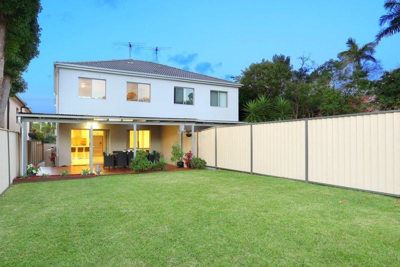 Photo - 13a Barry Avenue, Mortdale NSW 2223 - Image 2