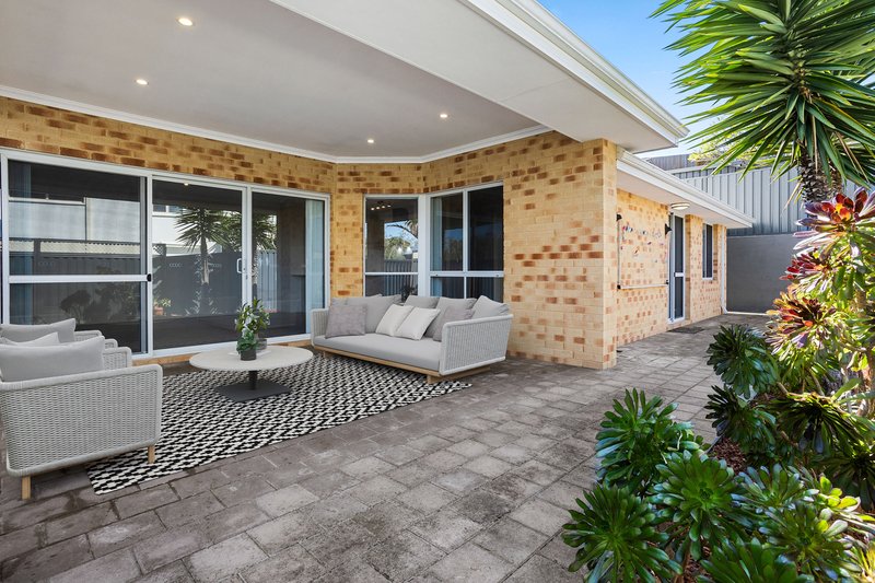 Photo - 13A Beach Road, Coogee WA 6166 - Image 15