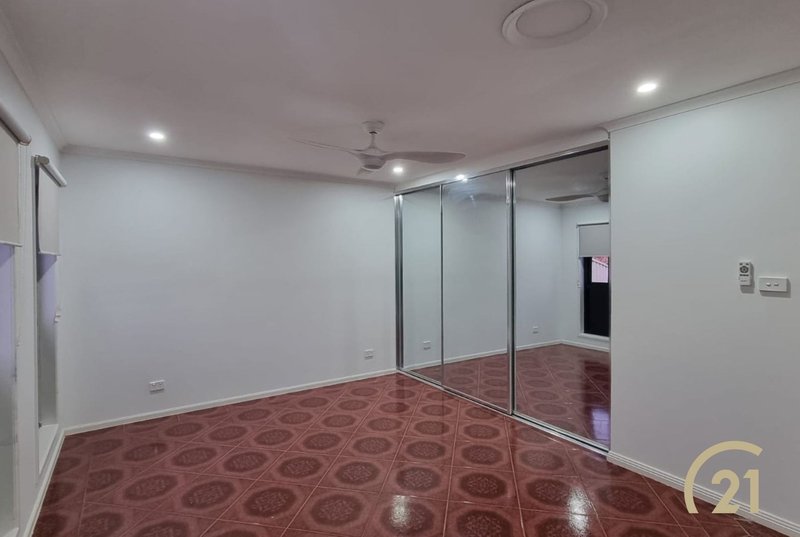 Photo - 13a Boltons Street, Horningsea Park NSW 2171 - Image 3