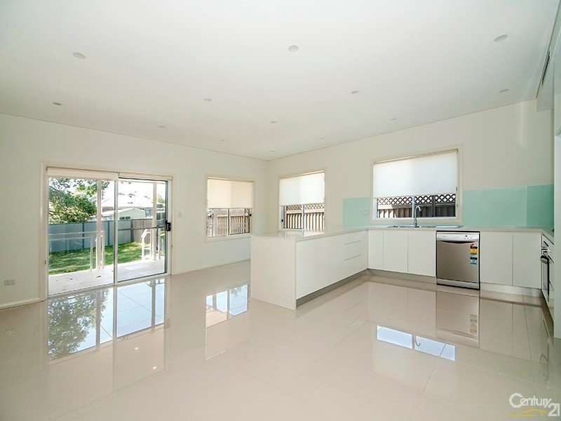 Photo - 13A Cheatle Street, East Hills NSW 2213 - Image 3