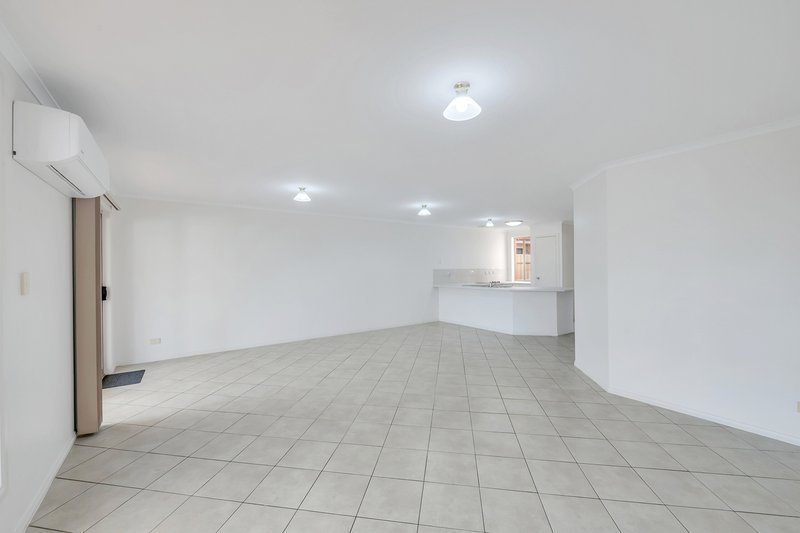 Photo - 13A Clansman Avenue, Windsor Gardens SA 5087 - Image 16