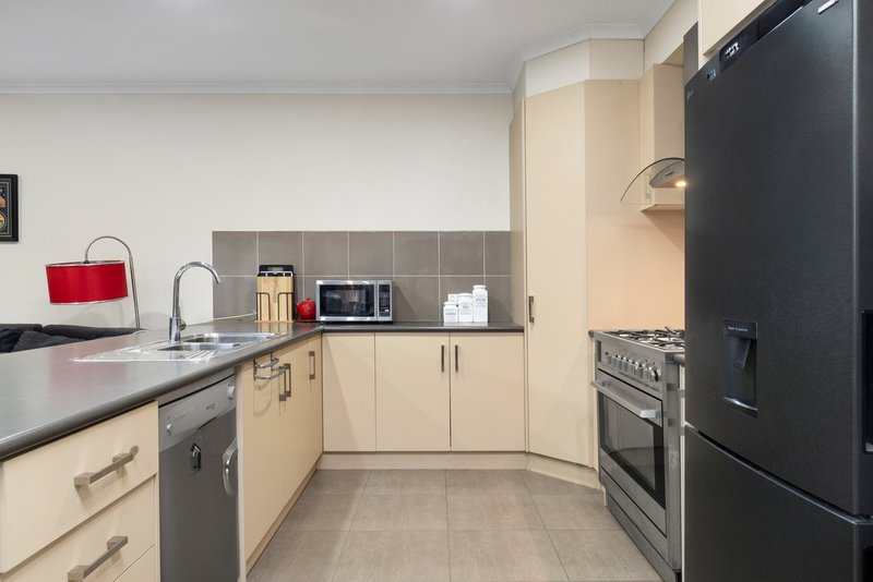 Photo - 13a Harry Street, Cranbourne VIC 3977 - Image 2