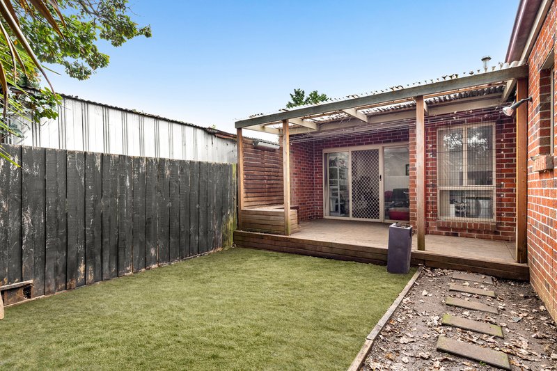 Photo - 13a Harry Street, Cranbourne VIC 3977 - Image 8