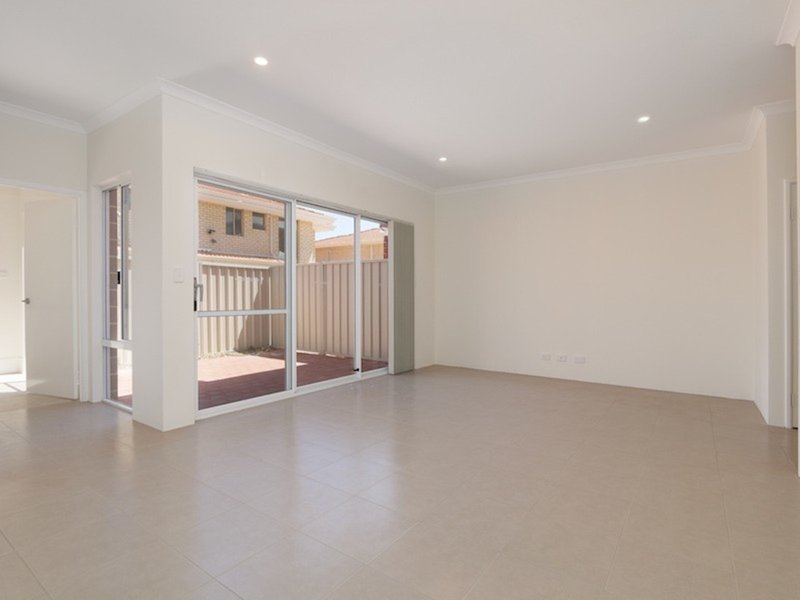 Photo - 13A Mcmillan Street, Victoria Park WA 6100 - Image 4