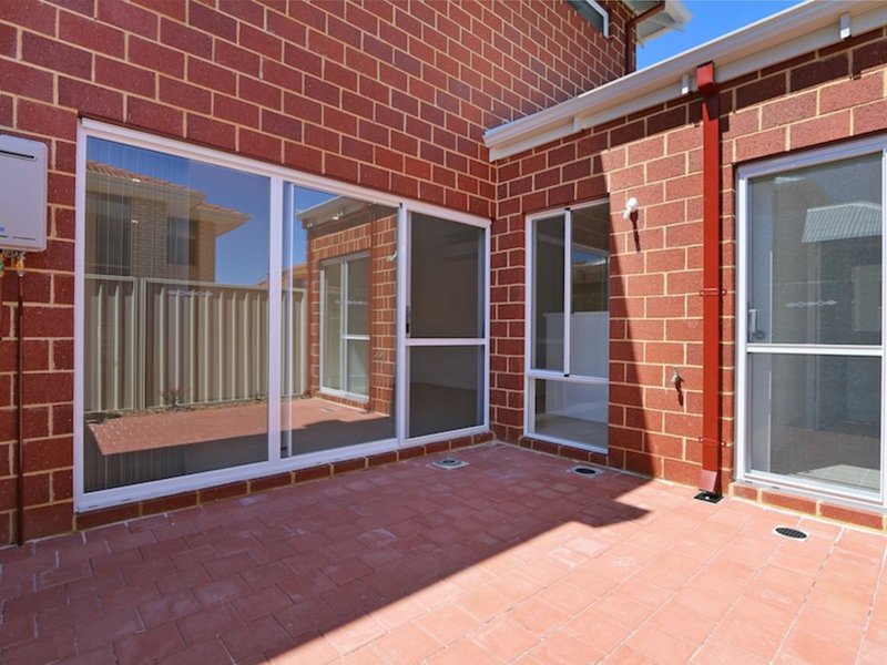 Photo - 13A Mcmillan Street, Victoria Park WA 6100 - Image 17