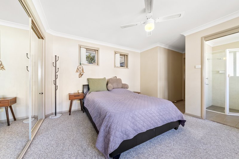 Photo - 13a Moala Parade, Charmhaven NSW 2263 - Image 5