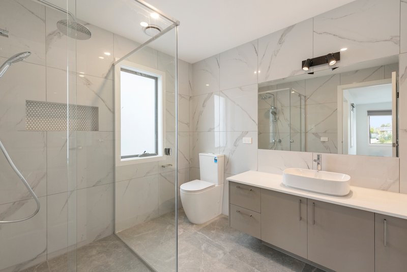 Photo - 13a Monteith Crescent, Endeavour Hills VIC 3802 - Image 7