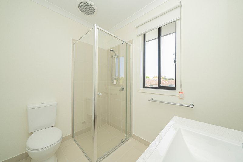 Photo - 13A Scott Grove, Burwood VIC 3125 - Image 7