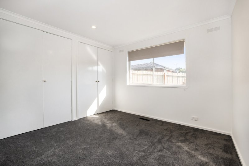 Photo - 13A Second Avenue, Rowville VIC 3178 - Image 4