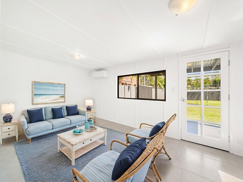 Photo - 13a Short Street, Woody Point QLD 4019 - Image 2