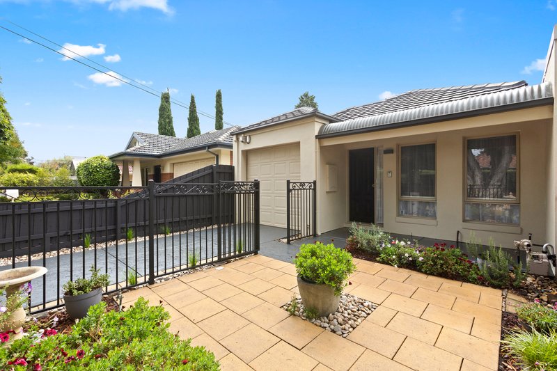 Photo - 13A Swinden Avenue, Cheltenham VIC 3192 - Image 2