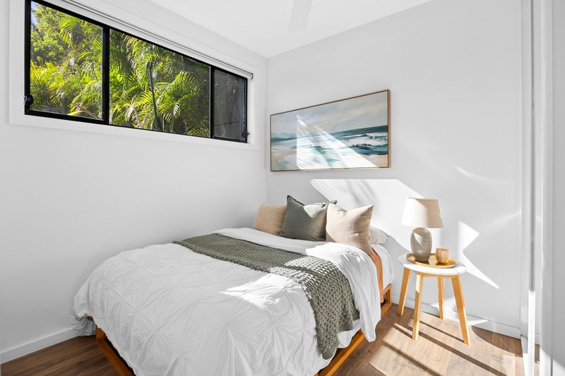 Photo - 13A Sydney Road, Warriewood NSW 2102 - Image 5