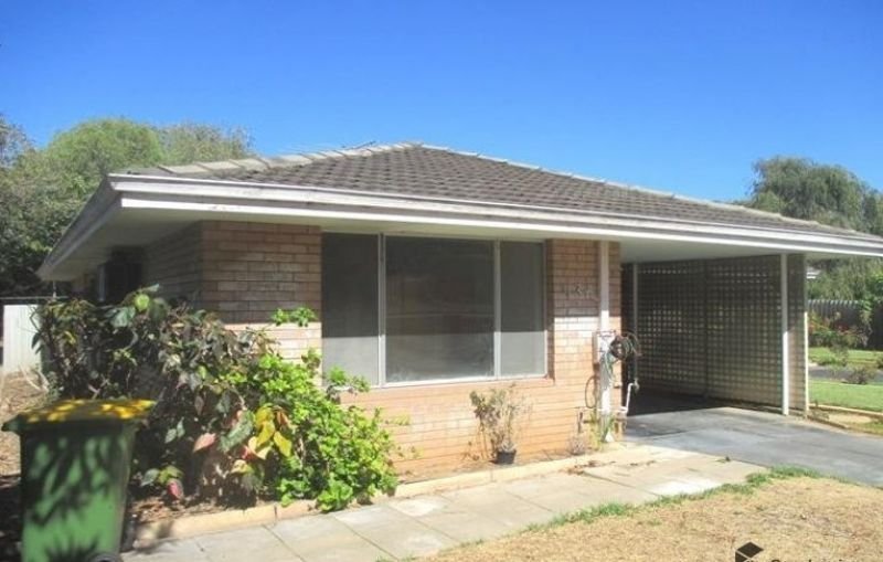 Photo - 13A Victoria Street, Rockingham WA 6168 - Image 2