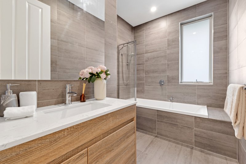 Photo - 13A Vision Street, Chadstone VIC 3148 - Image 9