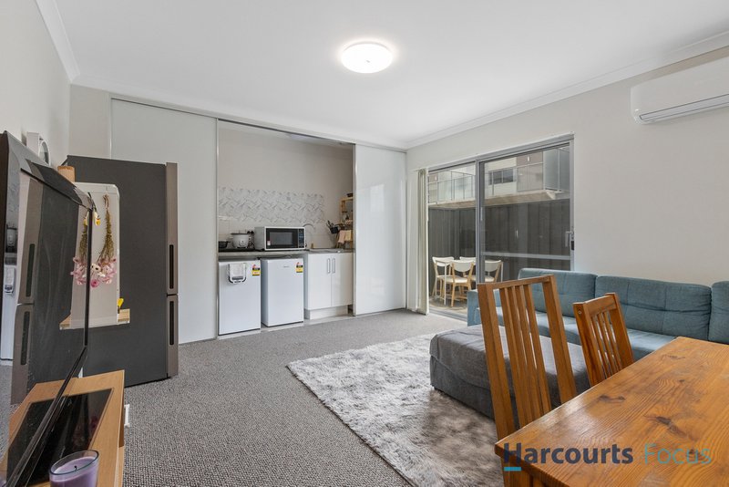 Photo - 13A/30 Bent Street, Cannington WA 6107 - Image 4