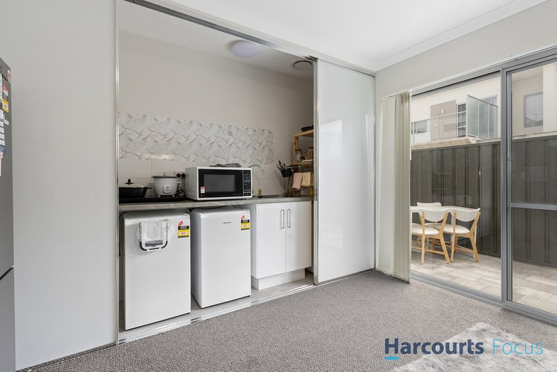 Photo - 13A/30 Bent Street, Cannington WA 6107 - Image 9