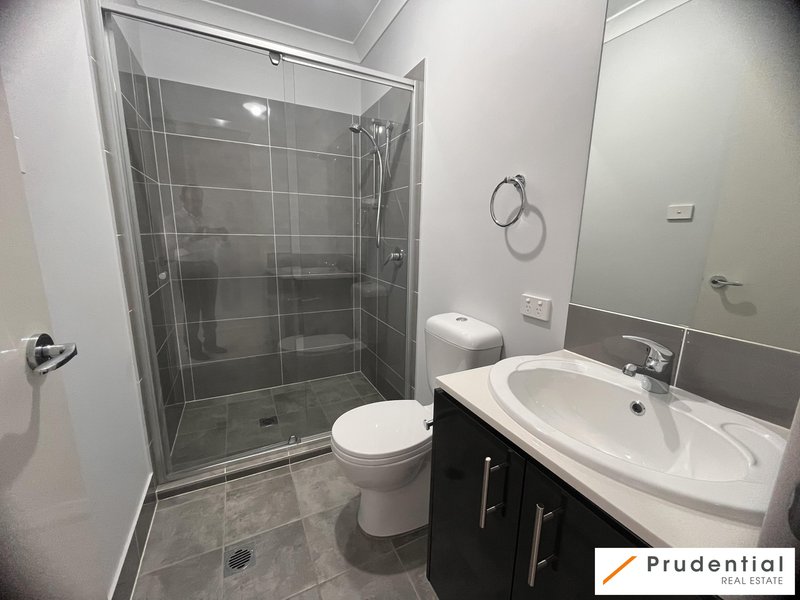 Photo - 13B Beryl Street, Catherine Field NSW 2557 - Image 6