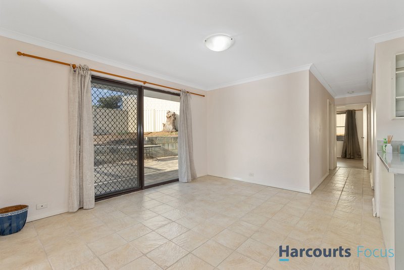 Photo - 13B Eliot Close, Parmelia WA 6167 - Image 11