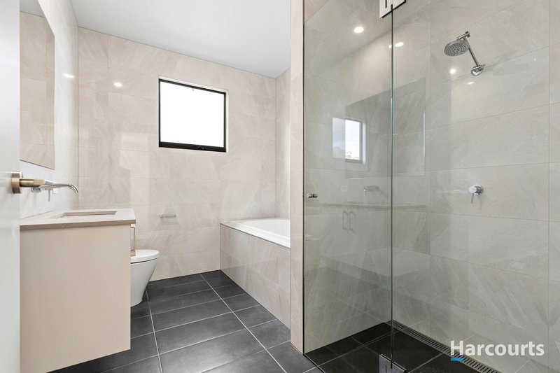 Photo - 13B Myrtle Grove, North Shore VIC 3214 - Image 5