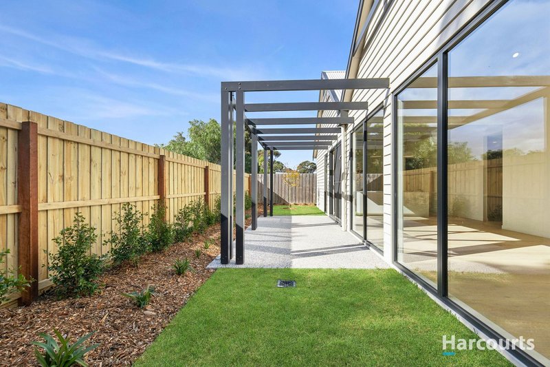 Photo - 13B Myrtle Grove, North Shore VIC 3214 - Image 7