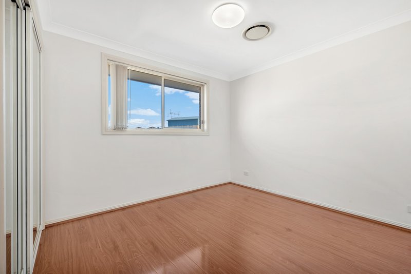 Photo - 13b Rockton Place, Prestons NSW 2170 - Image 6