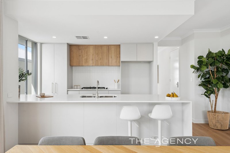 Photo - 13D Okely Road, Carine WA 6020 - Image 7