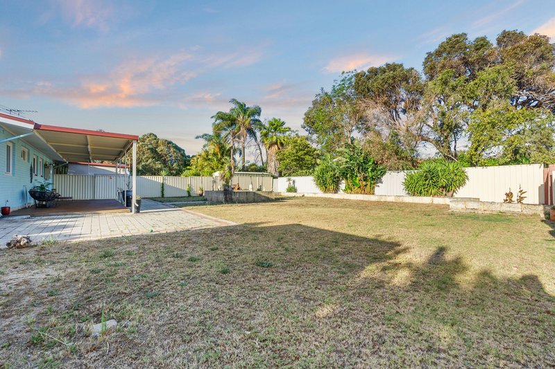 Photo - 13D Shalford Way, Girrawheen WA 6064 - Image 26