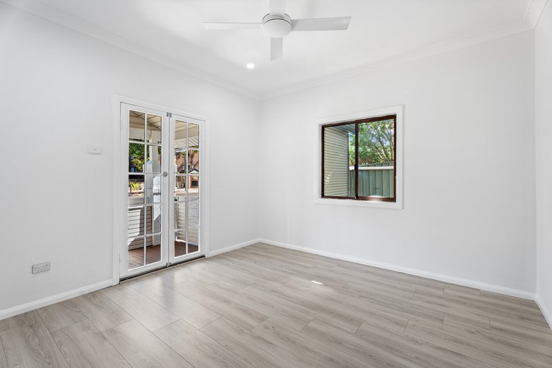 Photo - 14 & 14a Dent Street, Jamisontown NSW 2750 - Image 8