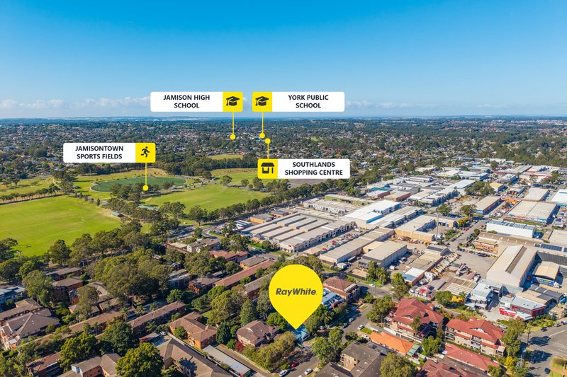 Photo - 14 & 14a Dent Street, Jamisontown NSW 2750 - Image 17