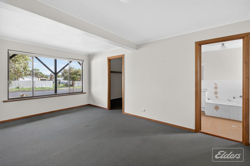 Photo - 14 & 14A Foster Place, Goolwa SA 5214 - Image 10