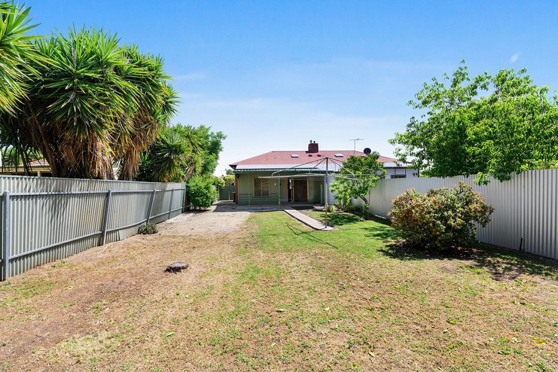 Photo - 14-14A Knight Street, West Richmond SA 5033 - Image 14