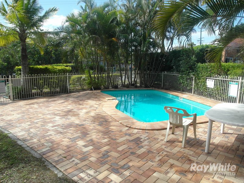 Photo - 14 & 15/592 Sandgate Road, Clayfield QLD 4011 - Image 2