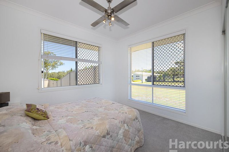 Photo - 14-16 Barr Place, Ningi QLD 4511 - Image 15