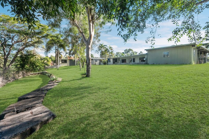 Photo - 14-16 Bowden Road, Black River QLD 4818 - Image 11