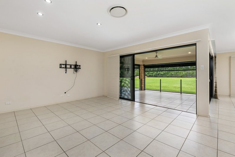 Photo - 14-16 Kirsty Court, Caboolture QLD 4510 - Image 9