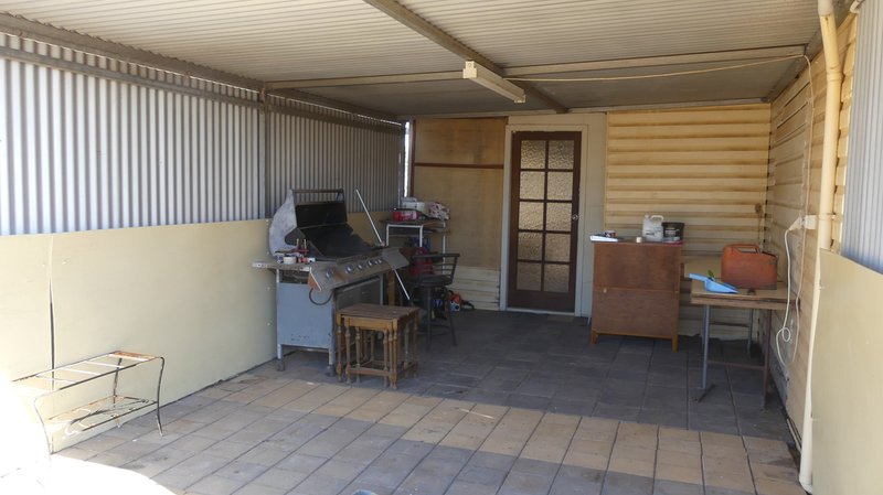 Photo - 14-16 Narromine Street, Nevertire NSW 2826 - Image 12