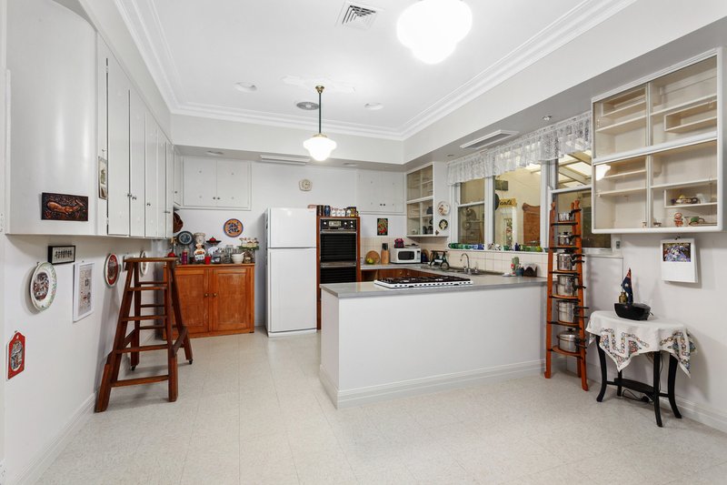 Photo - 14-16 Palmerston Grove, Oakleigh VIC 3166 - Image 4