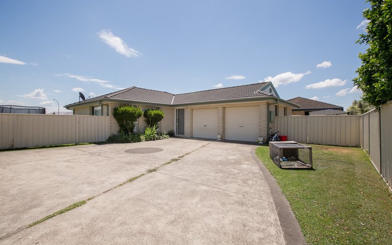 Photo - 14 Aaron Cove, Rutherford NSW 2320 - Image