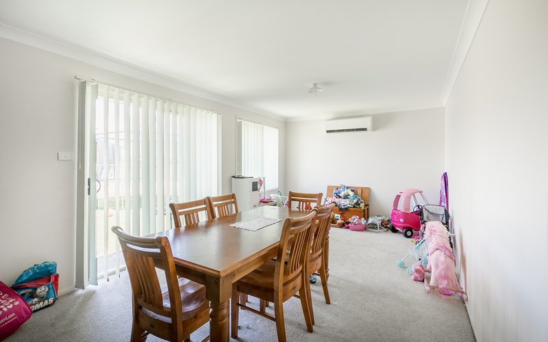 Photo - 14 Aaron Cove, Rutherford NSW 2320 - Image 8