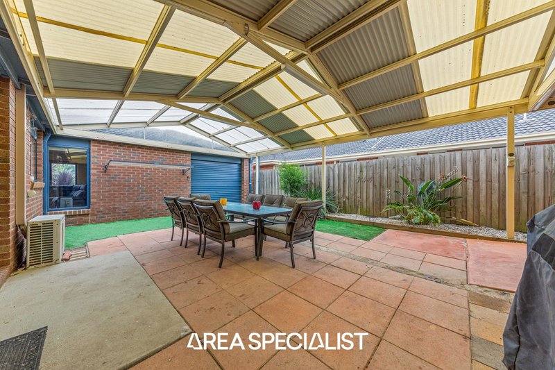 Photo - 14 Acre Court, Pakenham VIC 3810 - Image 7