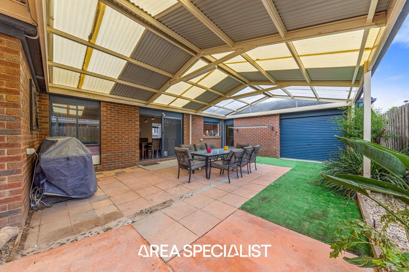 Photo - 14 Acre Court, Pakenham VIC 3810 - Image 9