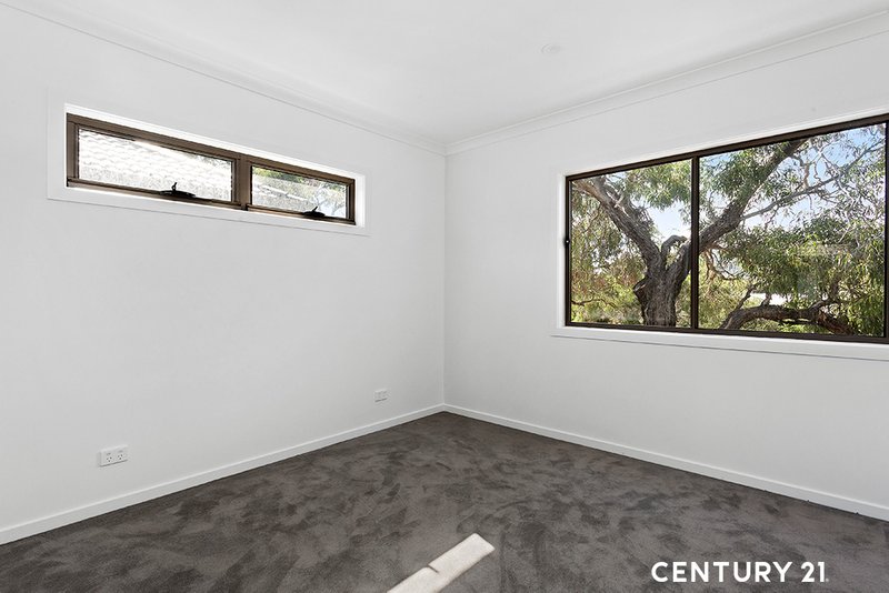 Photo - 14 Adams Avenue, Rosebud VIC 3939 - Image 8