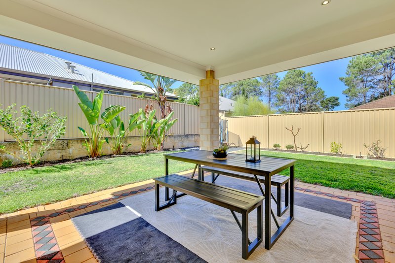 Photo - 14 Adenine Bend, Piara Waters WA 6112 - Image 18