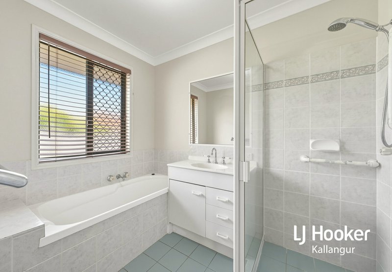 Photo - 14 Adraan Court, Dakabin QLD 4503 - Image 11