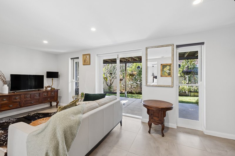 Photo - 14 Agnes Street, Holland Park West QLD 4121 - Image 14