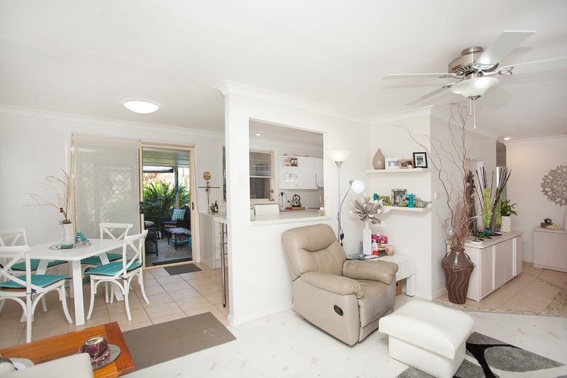 Photo - 14 Albatross Way, Old Bar NSW 2430 - Image 7